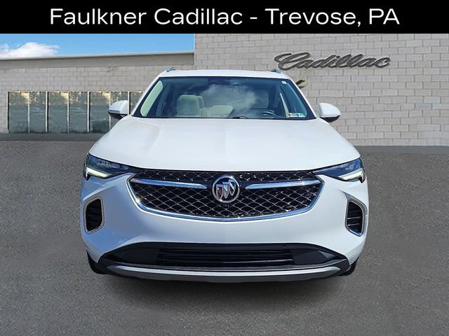 Used 2022 Buick Envision Avenir w/ Safety Package AWD/4WD image 2