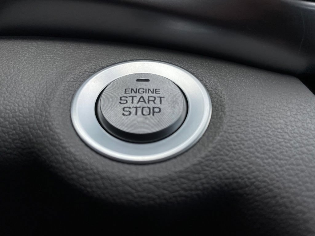 Used 2019 Hyundai Elantra Value Edition FWD image 21