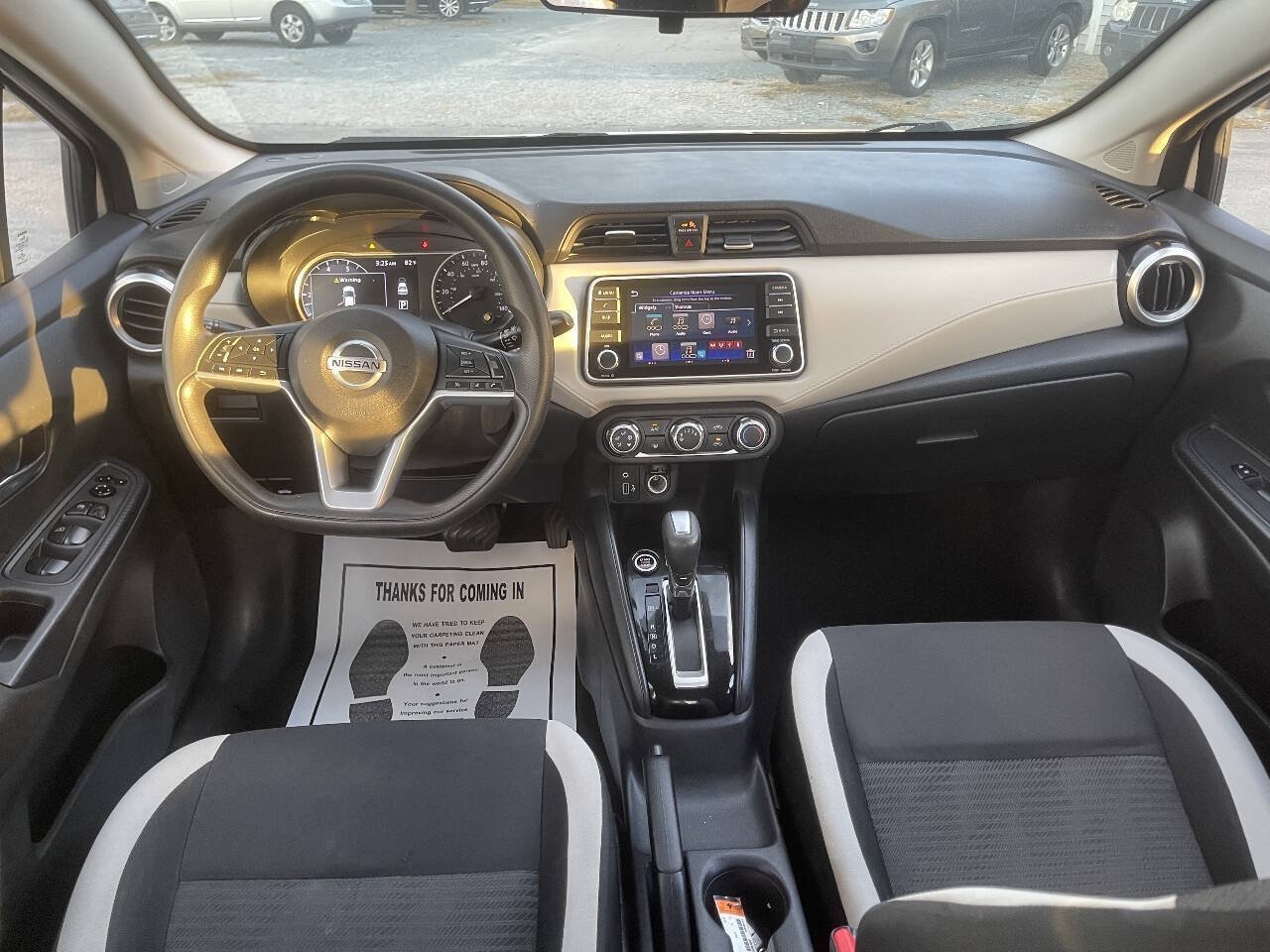 Used 2021 Nissan Versa SV FWD image 17