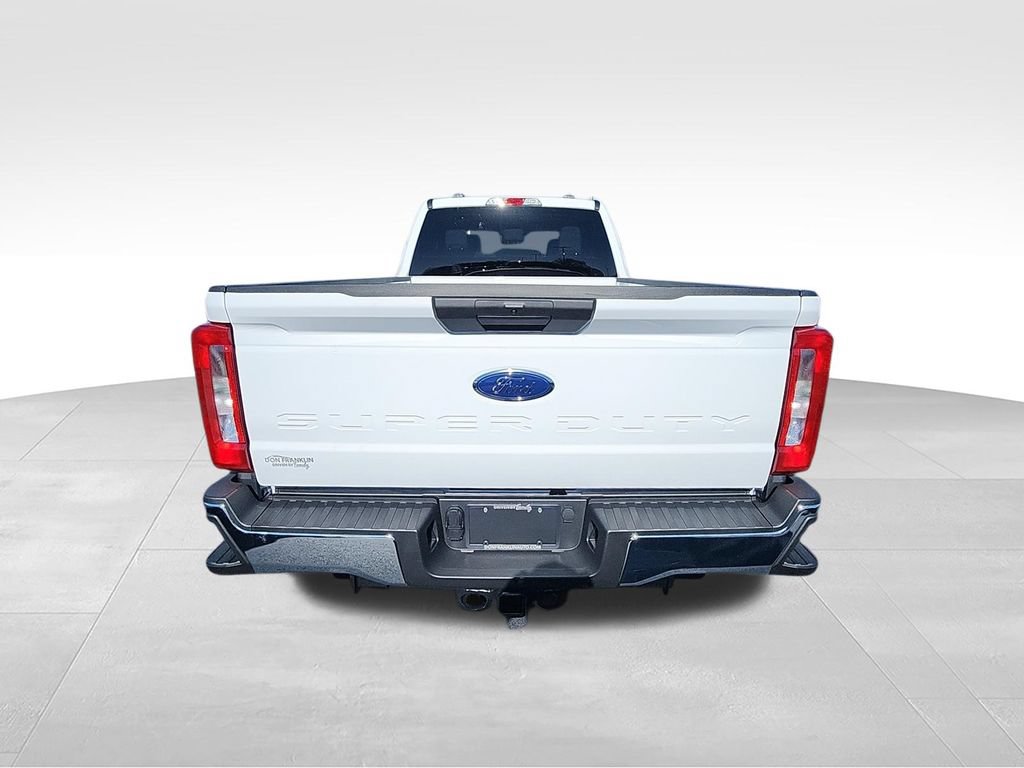 Used 2026 Ford F350 XLT AWD/4WD image 7