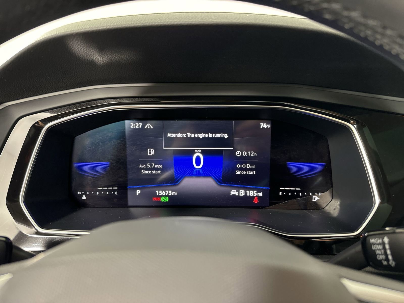 Used 2023 Volkswagen Jetta SE w/ Panoramic Sunroof Package image 16