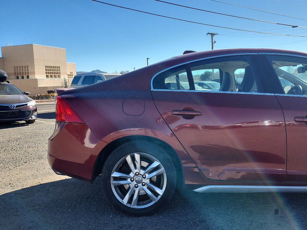 Used 2012 Volvo S60 T5 w/ Sport Appearance Pkg image 5