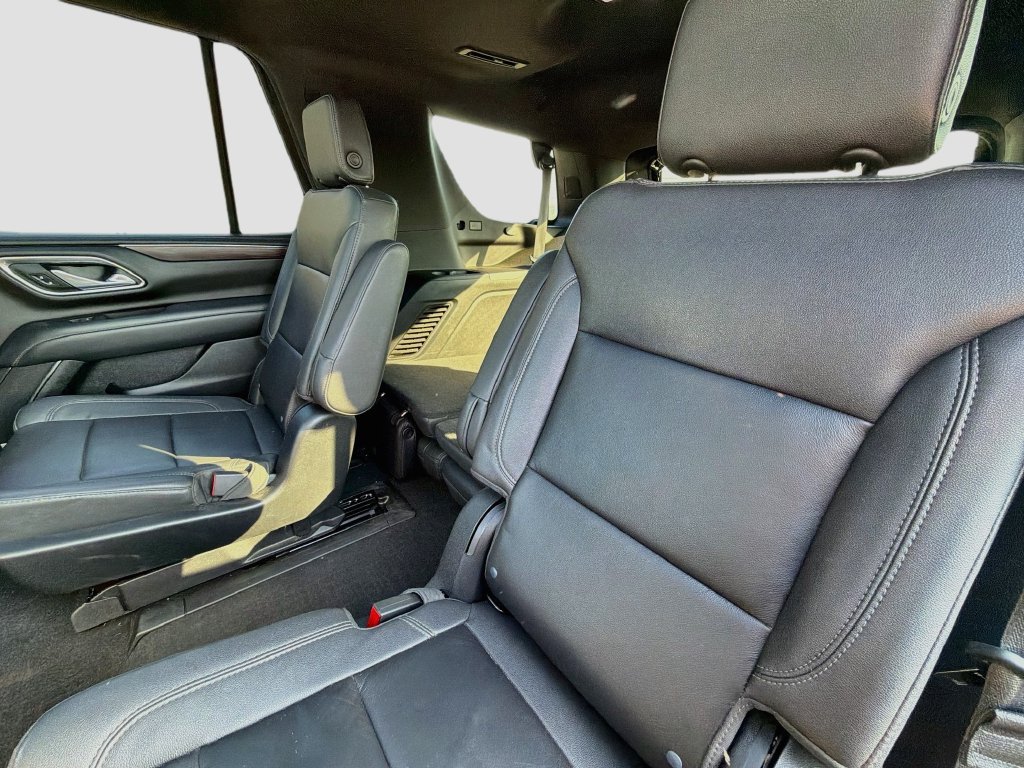 Used 2023 Chevrolet Tahoe LT w/ LT Signature Plus Package AWD/4WD image 12