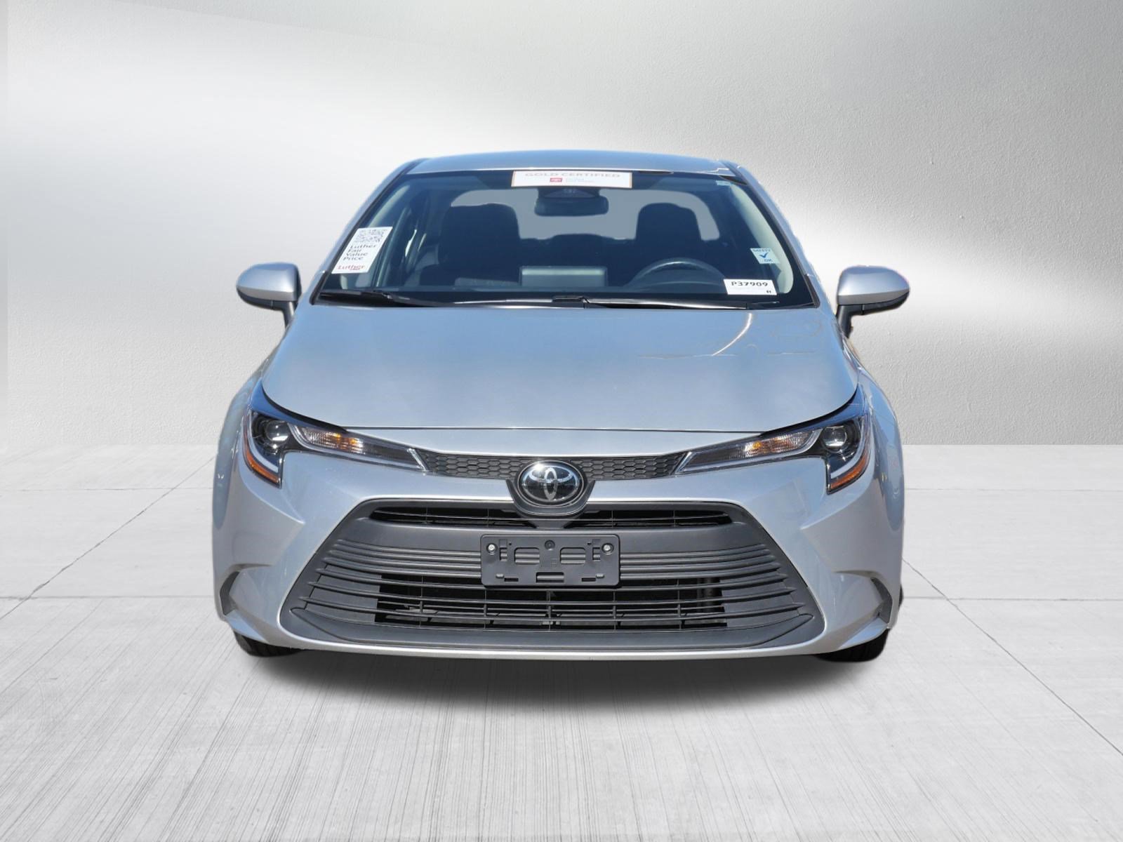Certified 2024 Toyota Corolla LE FWD image 2