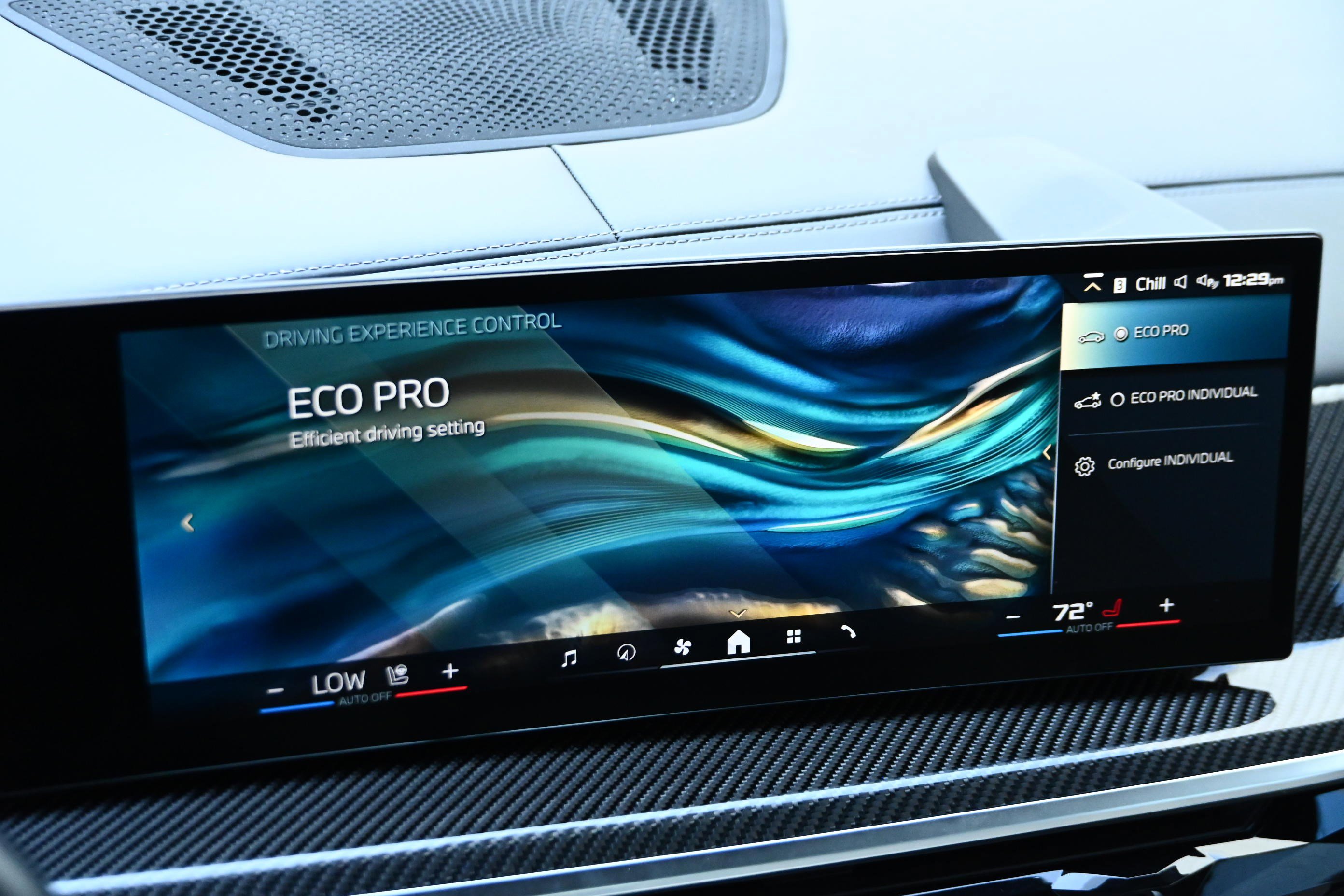 Used 2024 BMW X7 M60i w/ Executive Package image 38