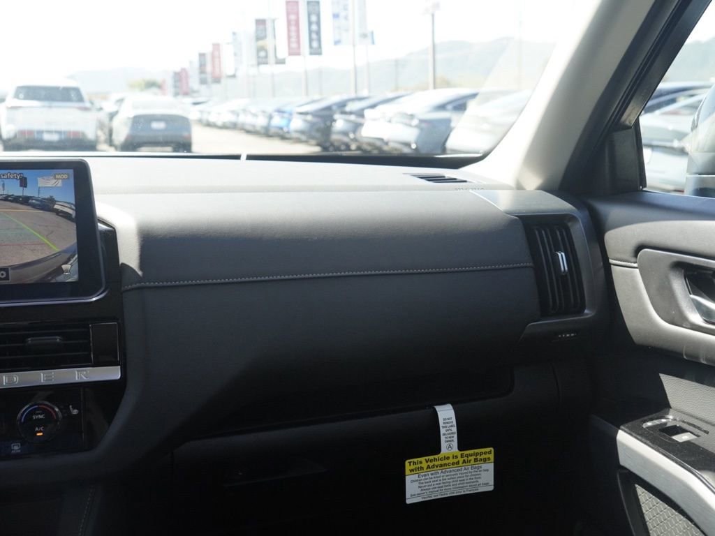 New 2026 Nissan Pathfinder SL image 22