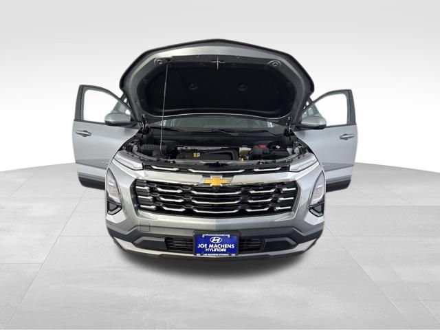 Used 2026 Chevrolet Equinox LT w/ Convenience Package II image 11