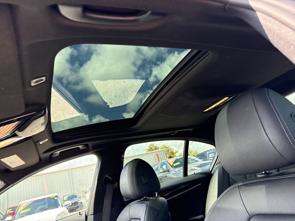 Used 2020 BMW 540i xDrive w/ Convenience Package image 8