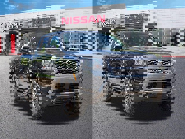 New 2025 Nissan Frontier SV
