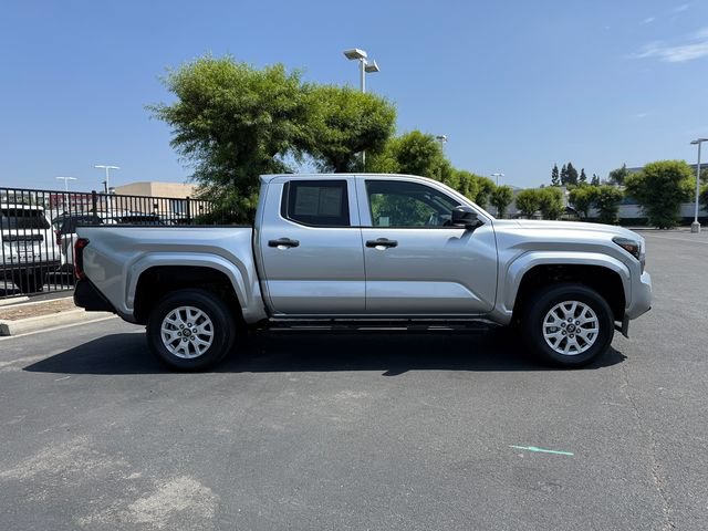 Used 2025 Toyota Tacoma SR w/ SR Upgrade Package RWD image 7