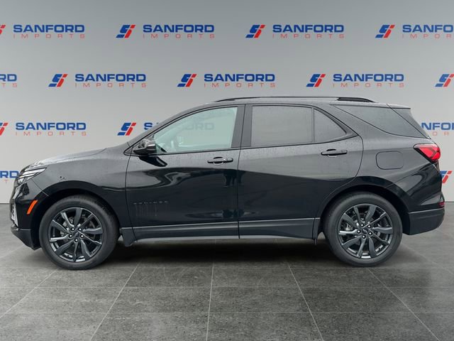 Used 2023 Chevrolet Equinox RS image 2