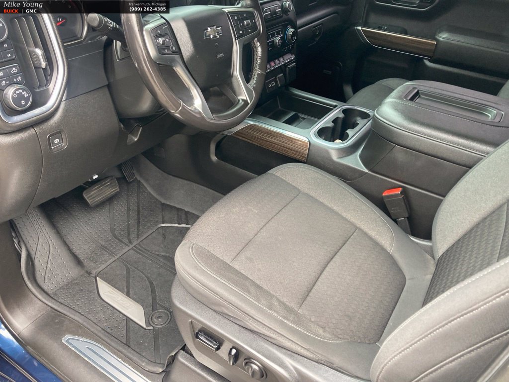 Used 2021 Chevrolet Silverado 1500 RST AWD/4WD image 17
