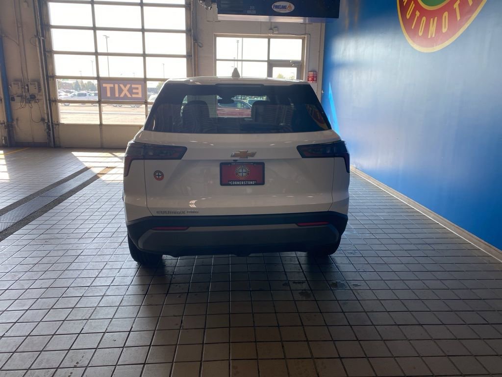New 2026 Chevrolet Equinox LT w/ Convenience Package II image 18