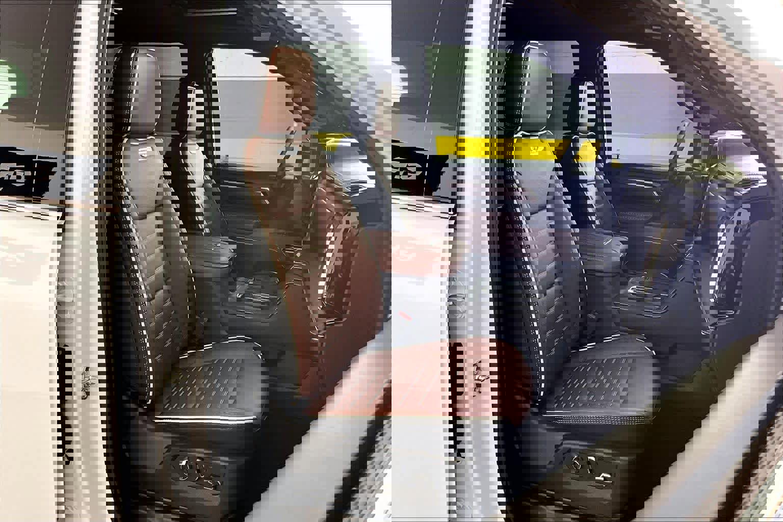 Used 2026 GMC Sierra 2500 Denali Ultimate AWD/4WD image 9