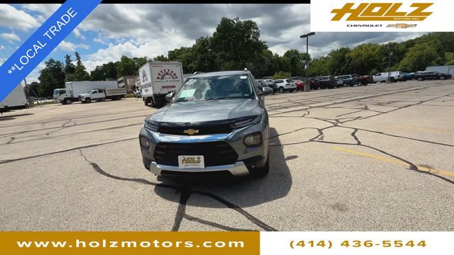 Used 2022 Chevrolet TrailBlazer LT w/ Convenience Package AWD/4WD image 3