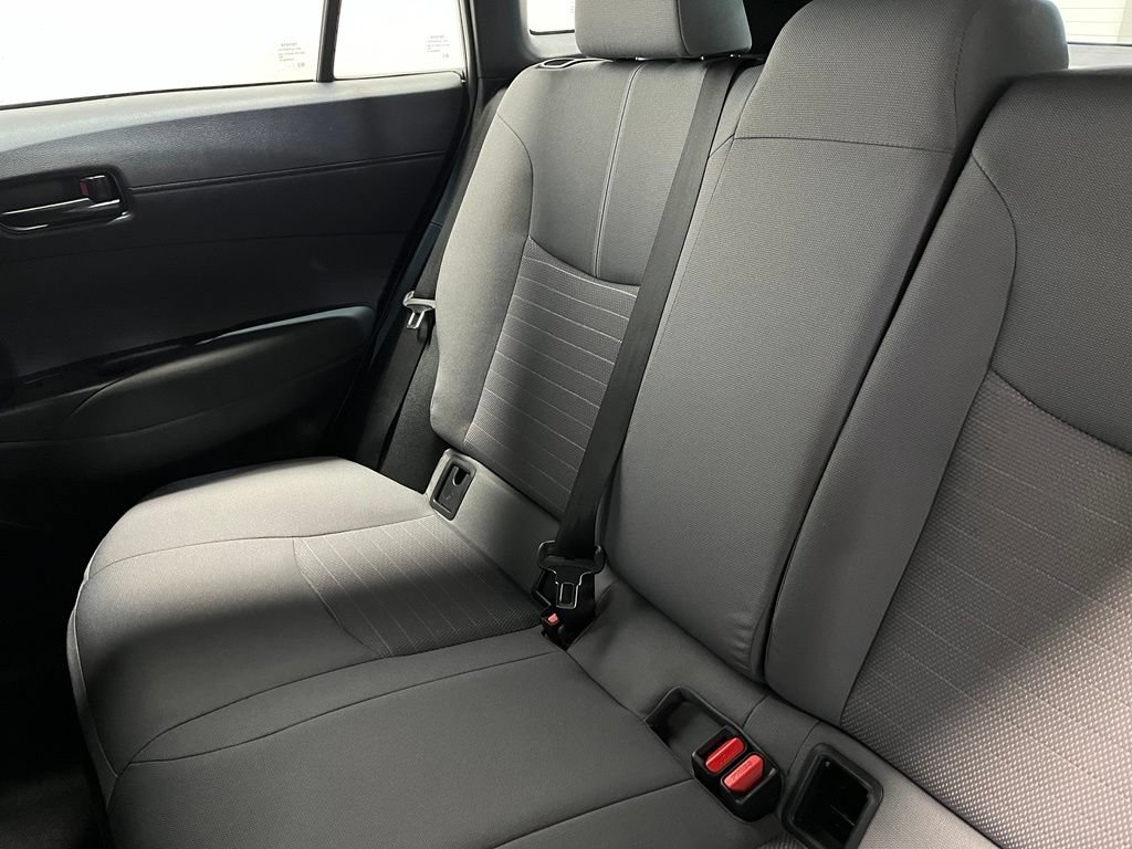 Used 2025 Toyota Corolla Cross AWD Hybrid image 15