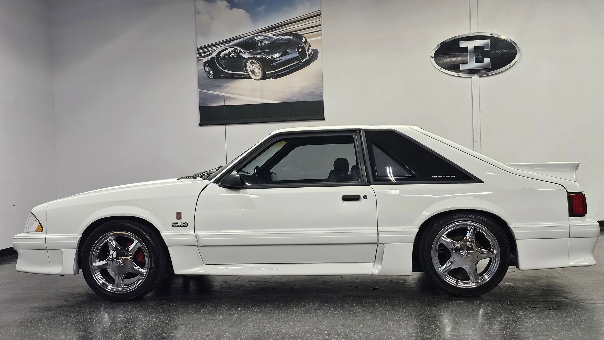 Used 1993 Ford Mustang GT RWD image 17