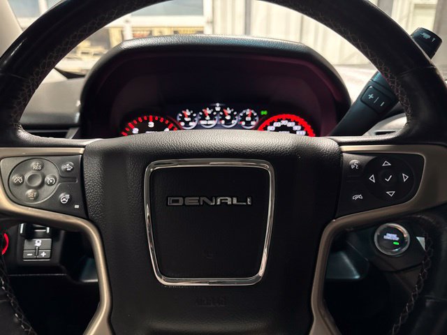 Used 2015 GMC Yukon Denali w/ Premium Package AWD/4WD image 14