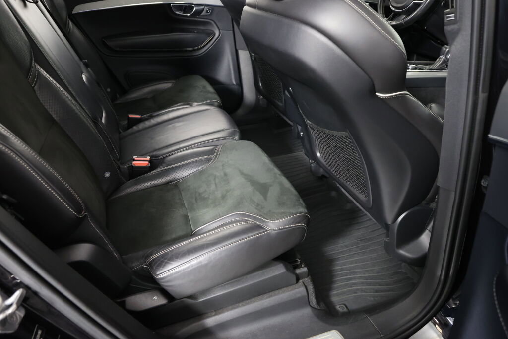 Used 2016 Volvo XC90 T6 R-Design w/ Vision Package AWD/4WD image 23