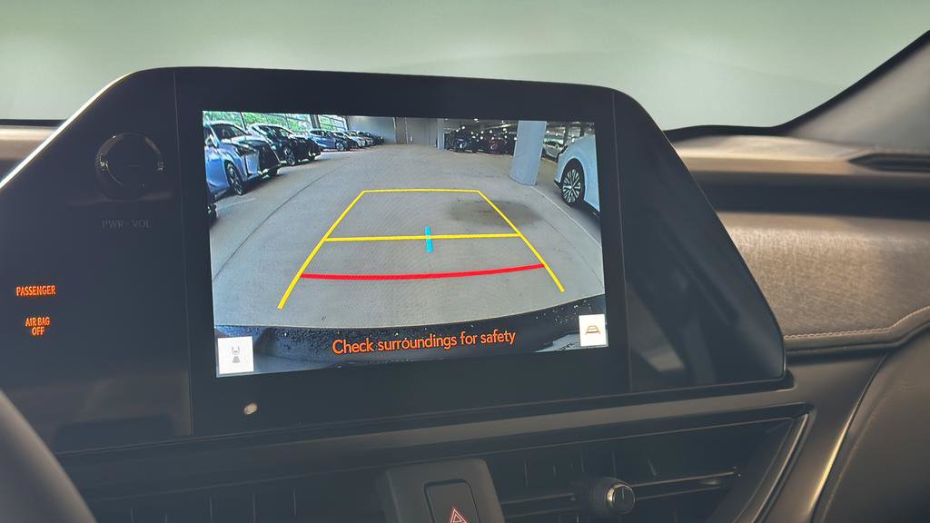 New 2026 Lexus UX 300h AWD image 19