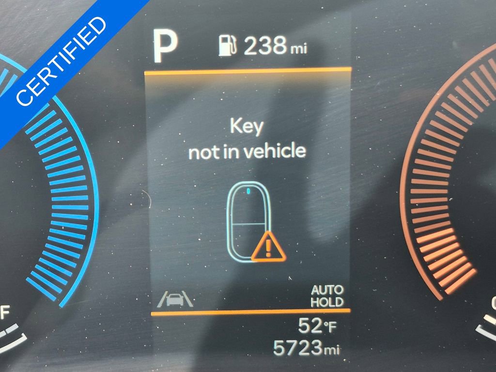 Used 2025 Hyundai Santa Cruz SE image 30