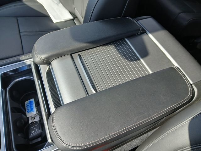 New 2026 Jeep Grand Wagoneer 4WD w/ Premium Group I image 24