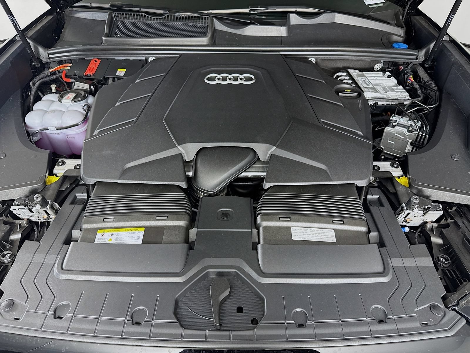 New 2026 Audi Q8 Premium Plus AWD/4WD image 32