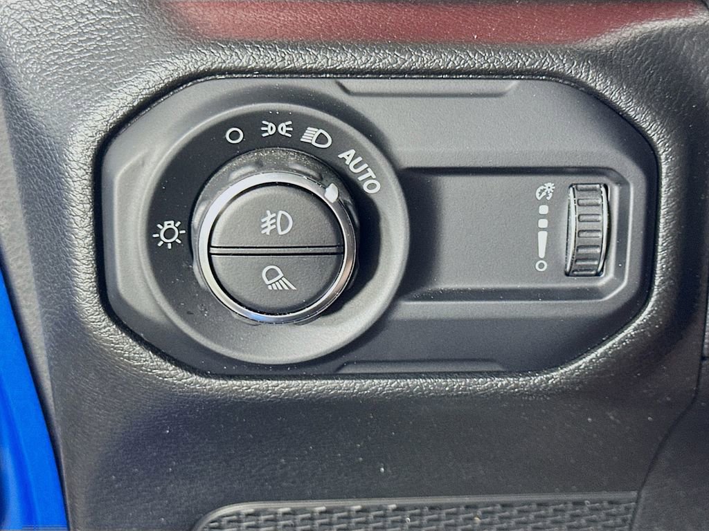 Used 2023 Jeep Gladiator Rubicon w/ LED Lighting Group image 19