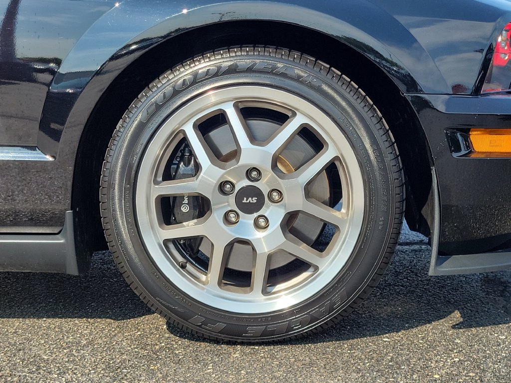 Used 2008 Ford Mustang Shelby GT500 RWD image 9