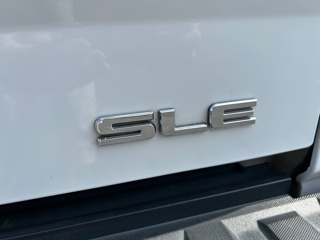 Used 2017 GMC Sierra 1500 SLE w/ SLE Value Package image 11