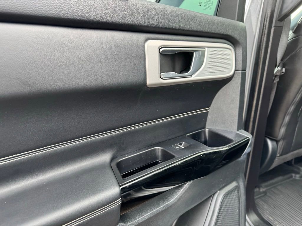 Certified 2022 Ford Explorer ST w/ ST Street Pack image 23