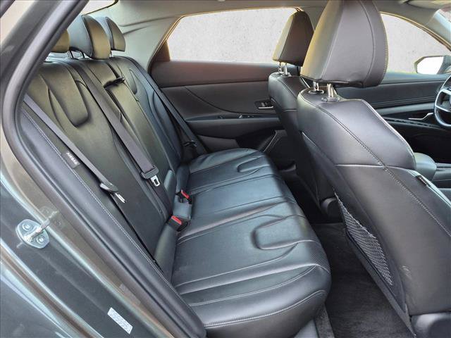 Used 2024 Hyundai Elantra Limited FWD image 20
