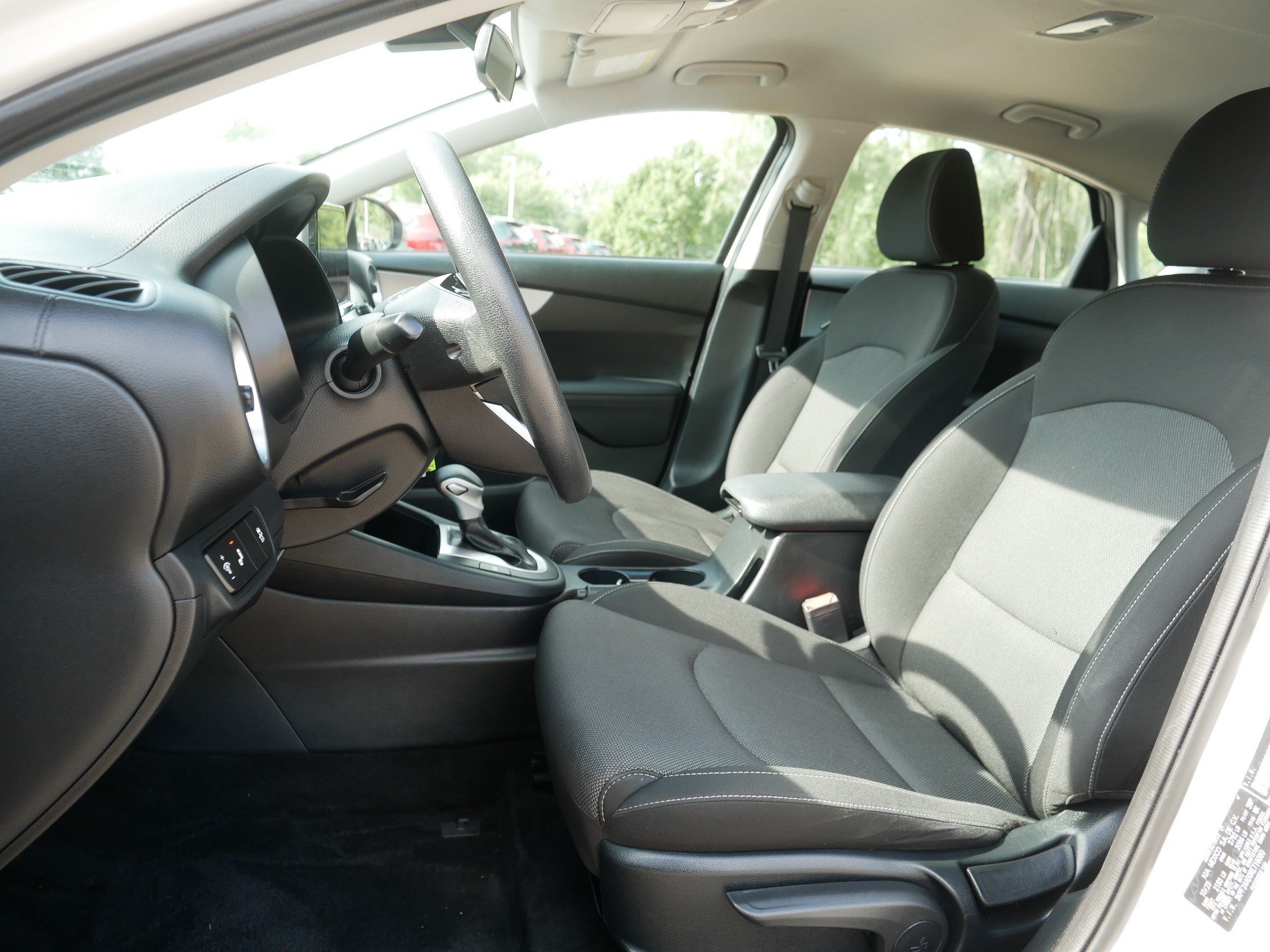 Certified 2024 Kia Forte LXS w/ LXS Technology Package FWD image 34