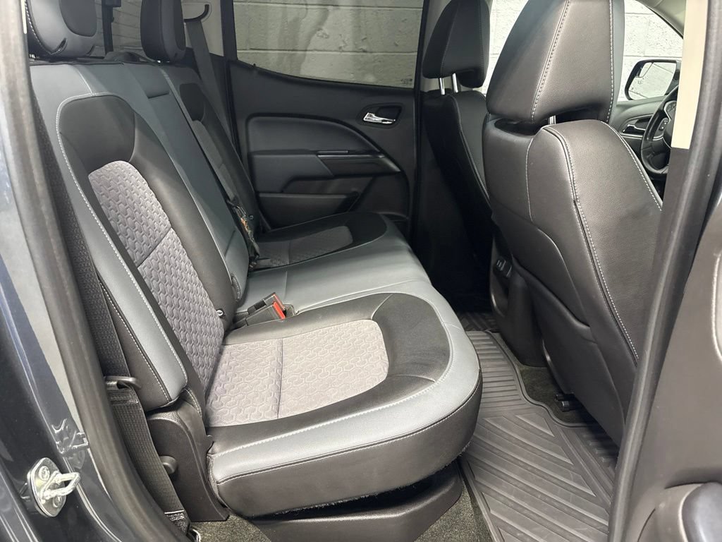 Used 2017 Chevrolet Colorado Z71 RWD image 9
