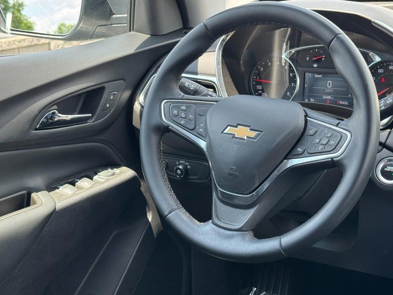 Used 2024 Chevrolet Equinox LT w/ LPO, Floor Liner Package FWD image 12