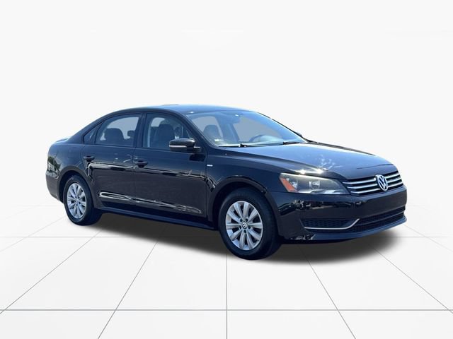 Used 2015 Volkswagen Passat 1.8T Wolfsburg Edition FWD image 8