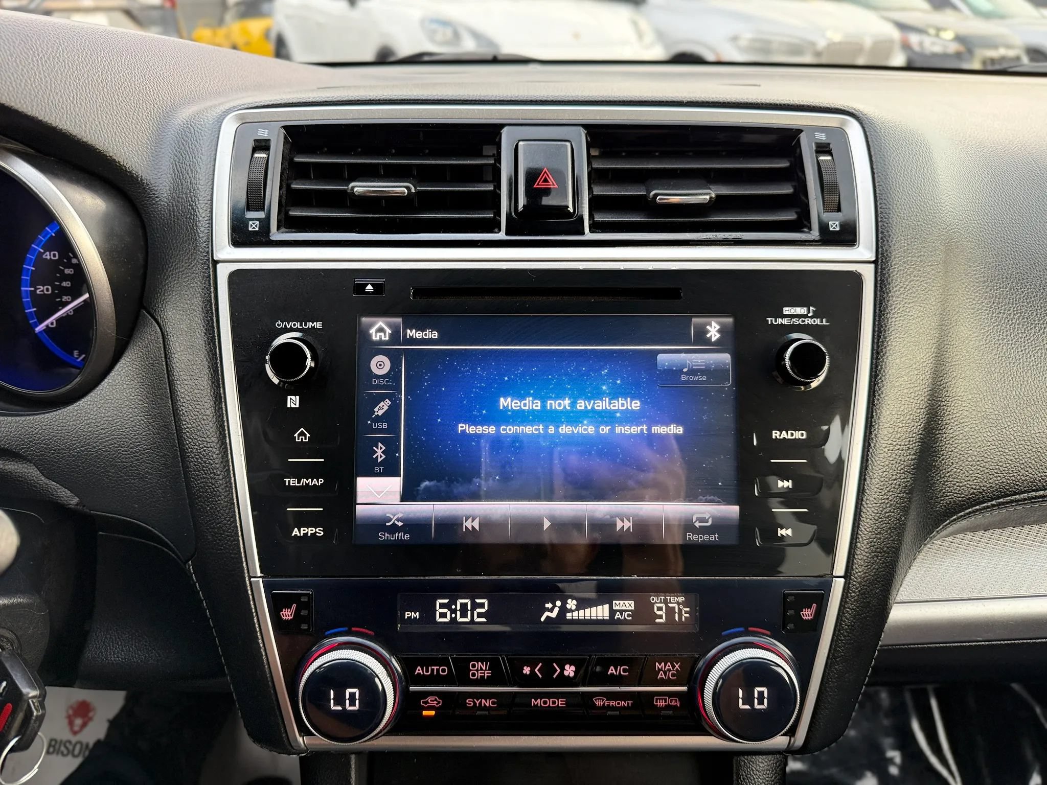 Used 2018 Subaru Outback 2.5i Premium AWD/4WD image 36