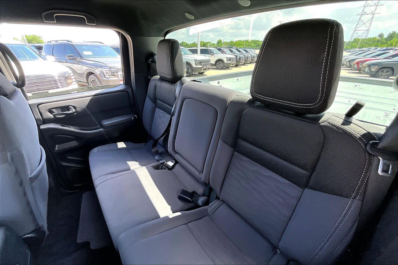 Used 2023 Nissan Frontier SV w/ Midnight Edition Package RWD image 19