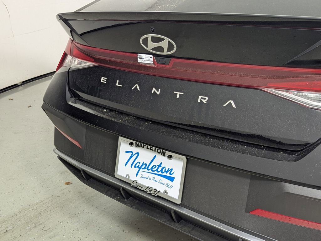 New 2026 Hyundai Elantra Sport image 8