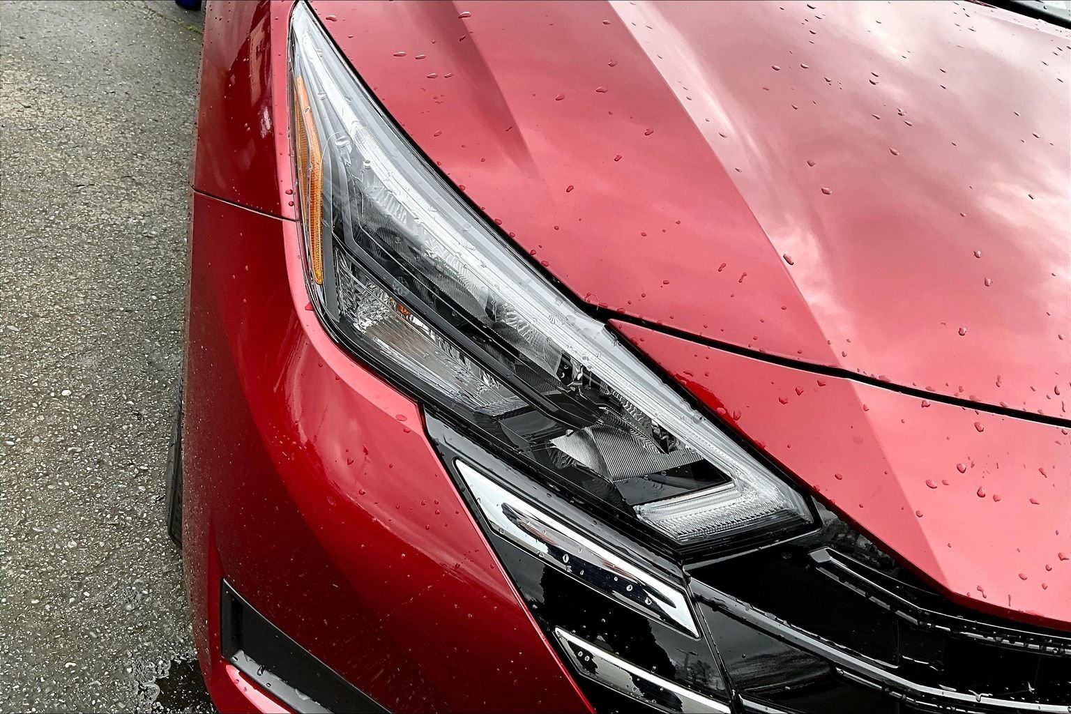 Used 2025 Nissan Versa SV w/ Trunk Package image 18