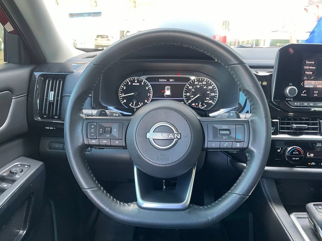 Certified 2024 Nissan Pathfinder SV FWD image 13