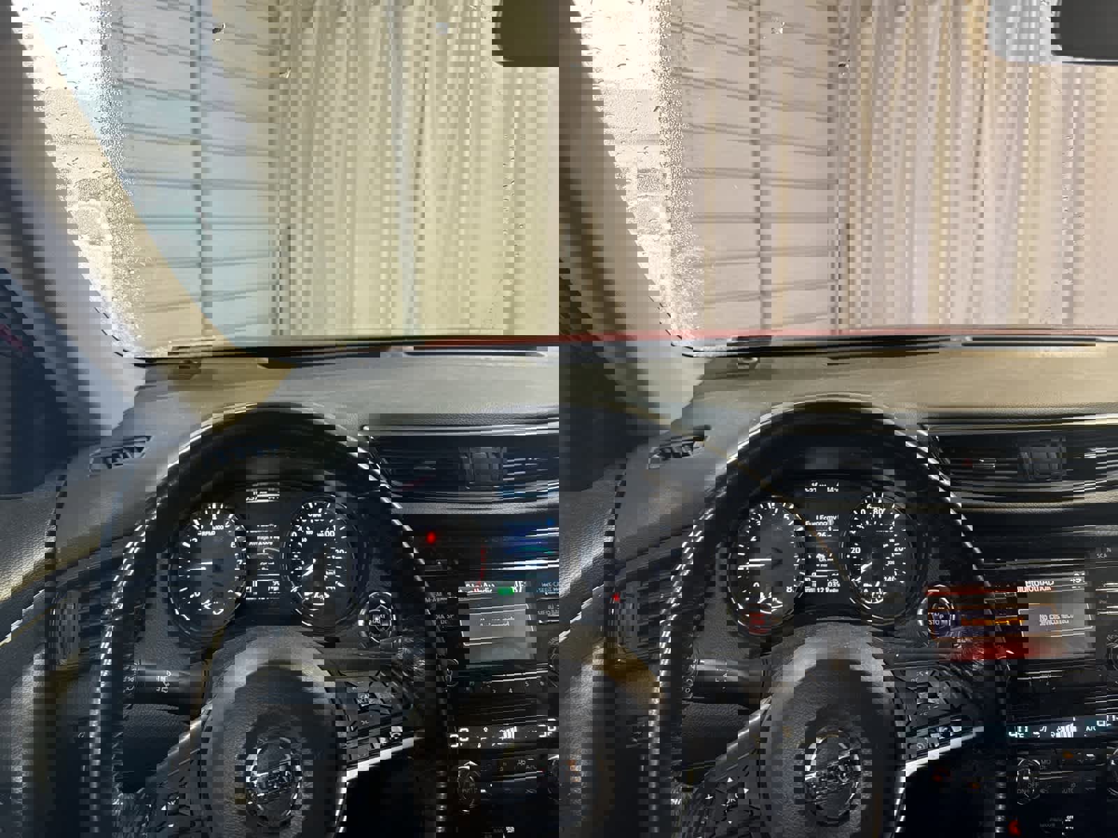 Used 2017 Nissan Rogue SV image 20