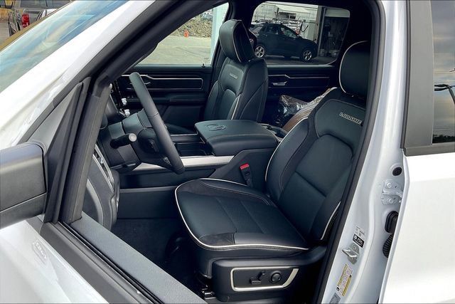 New 2026 RAM 1500 Laramie AWD/4WD image 9