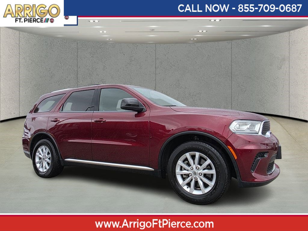 Used 2023 Dodge Durango SXT image 1