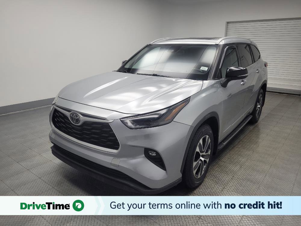 Used 2022 Toyota Highlander XLE image 1