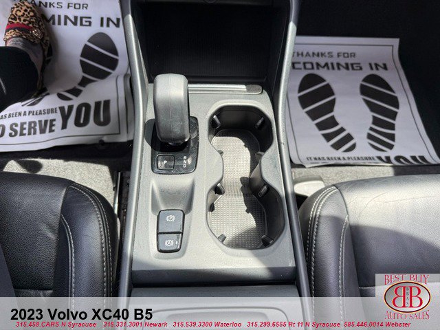 Used 2023 Volvo XC40 B5 Core AWD/4WD image 21