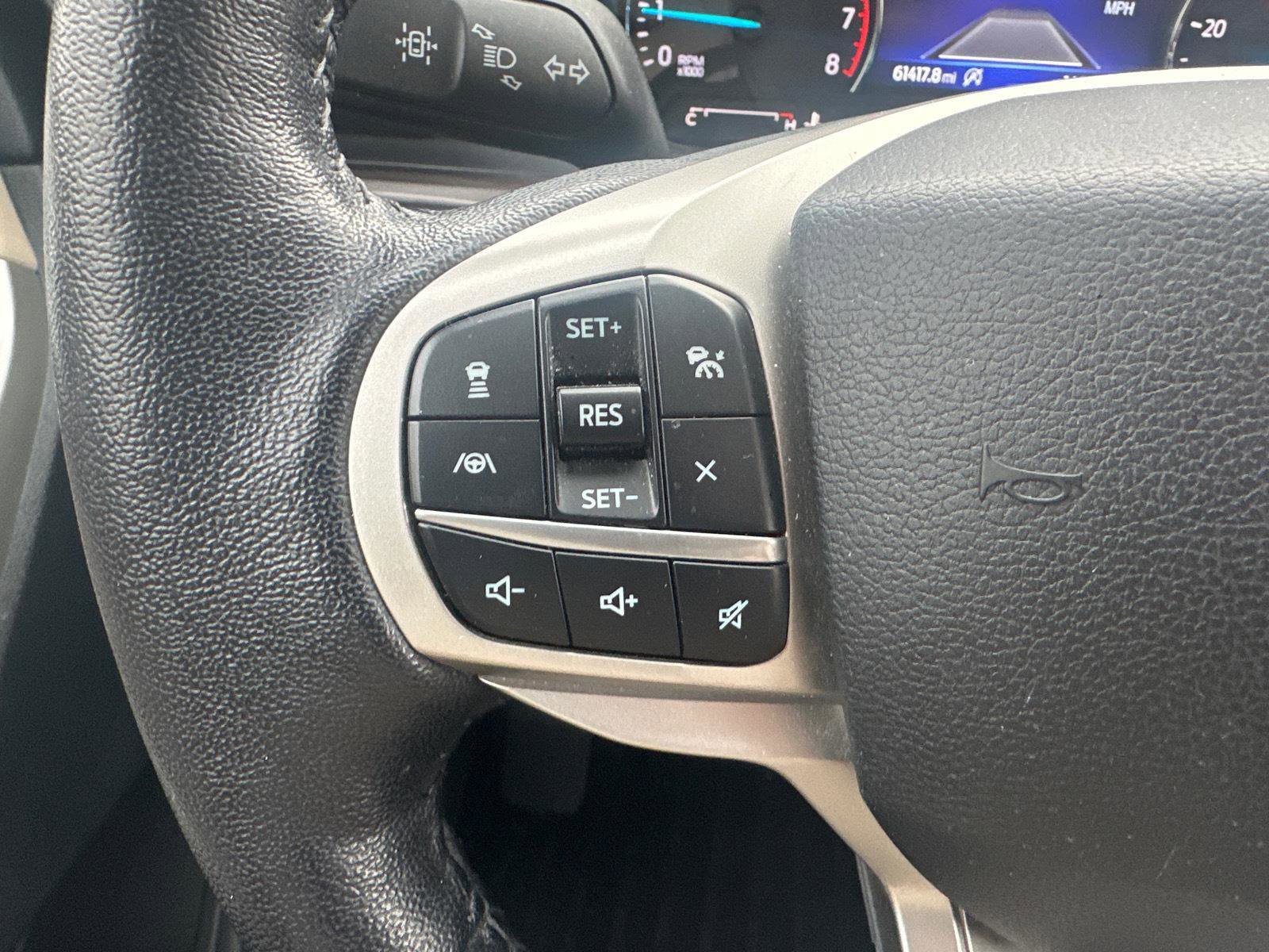 Used 2021 Ford Explorer Limited w/ Equipment Group 301A image 22