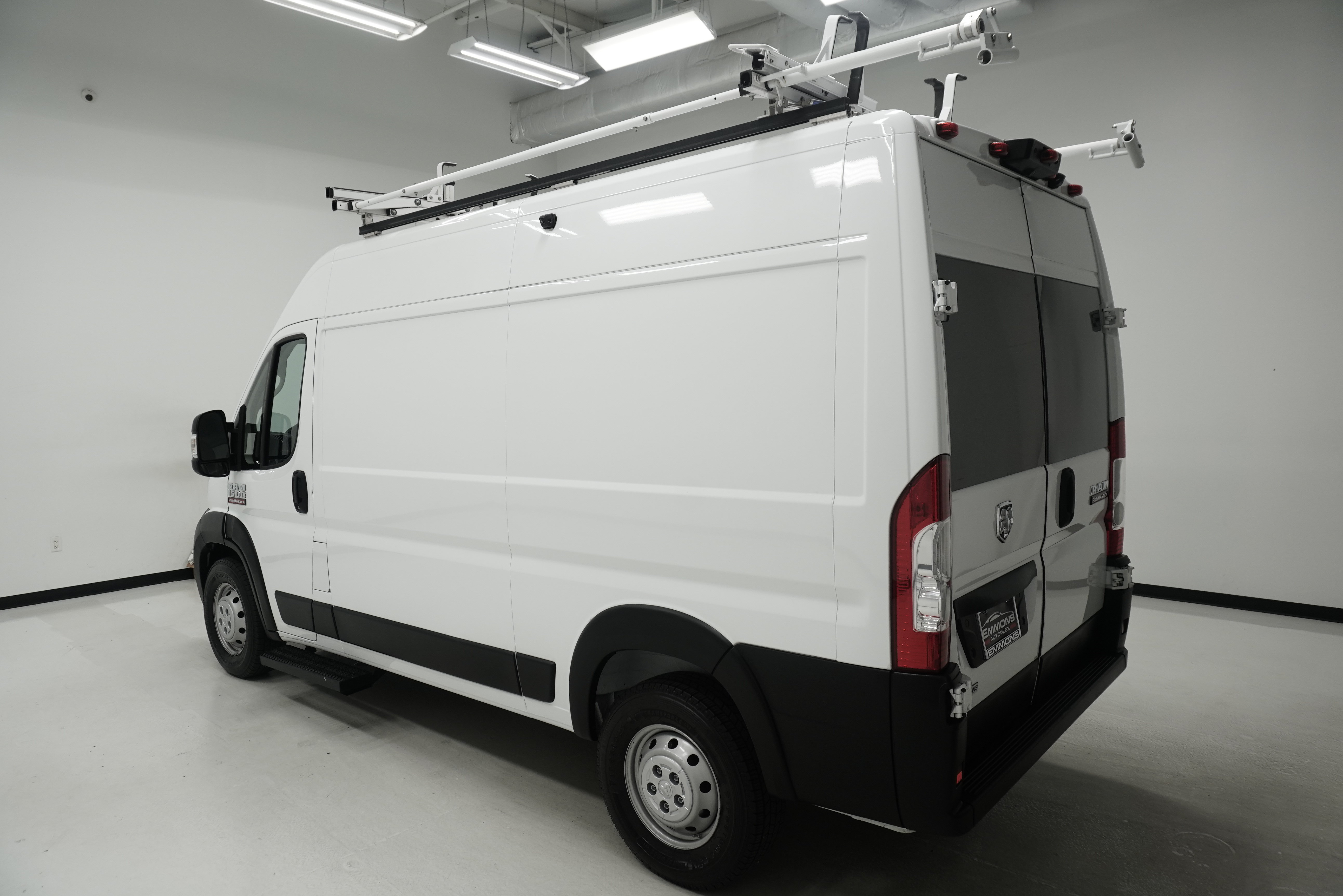 Used 2021 RAM ProMaster 1500 FWD image 3