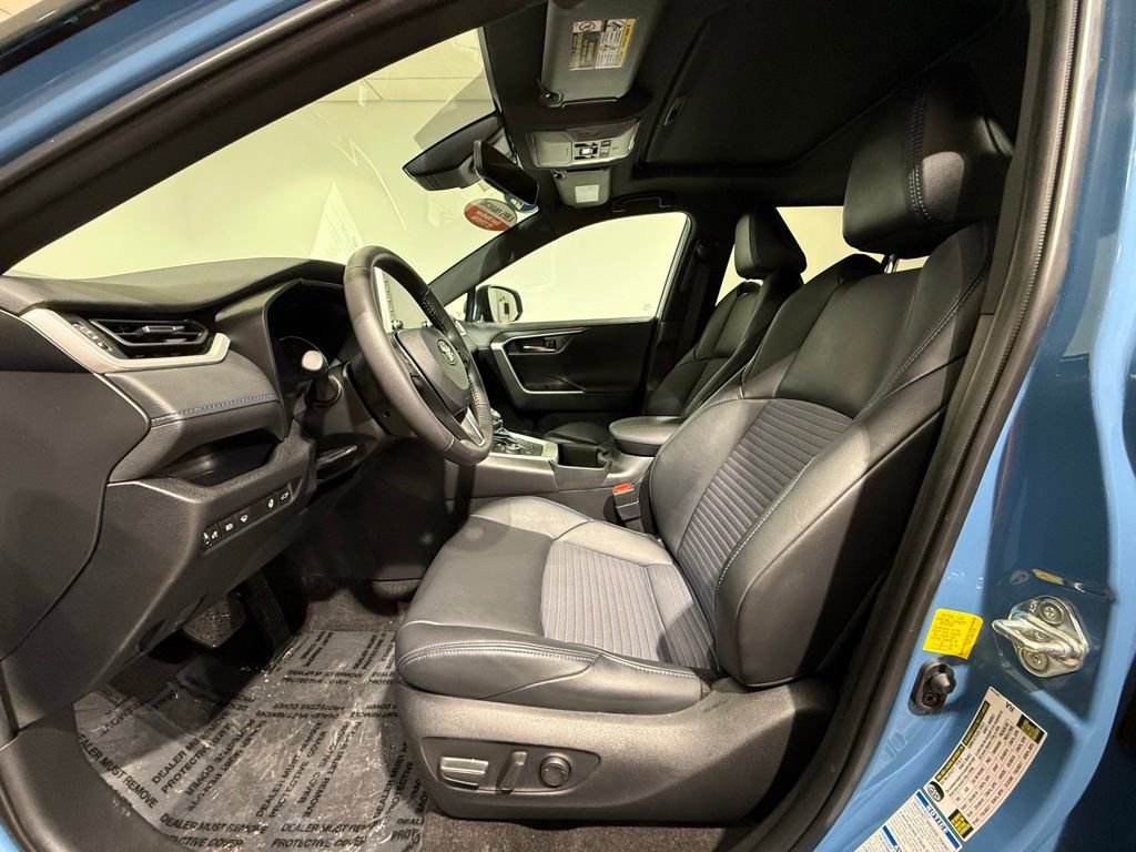 Certified 2022 Toyota RAV4 XSE image 12