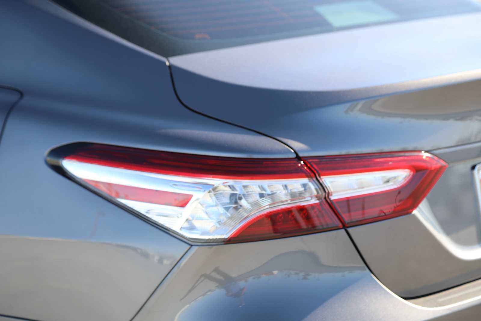 Certified 2020 Toyota Camry XLE image 9